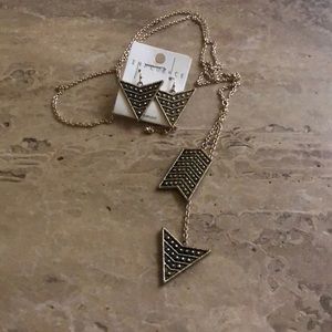 Earring & Necklace set